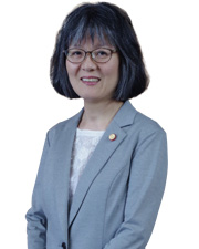 Mariko YOKOYAMA